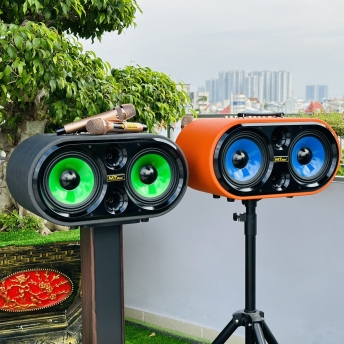 Loa Karaoke Xách Tay Mới Nhất 2024 - MTMAX DK12Pro - Loa 3 Đường Tiếng Công Suất Lớn 500W, Bass Đôi 2 Tấc, Âm Thanh Mạnh Mẽ, Đi Kèm 2 Micro Cao Cấp, Bảo Hành Chính Hãng 12 Tháng