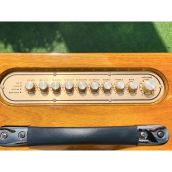 Loa Xách Tay Full Gỗ Blutooth Sang Trọng MTMAX K129, Trang Bị 6 Loa, 2 Bass, Công Suất Cực Mạnh, Âm Thanh Cực Nét, Kèm 2 Micro Không Dây Hiện Đại