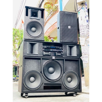 Loa Kéo Điện Khủng Nhất 2025 MTMAX BK999 Hơn 200kg, 1 Bass 45, 4 Bass 40 Công Suất Siêu Lớn Đánh Đám Tiệc Thoải Mái 