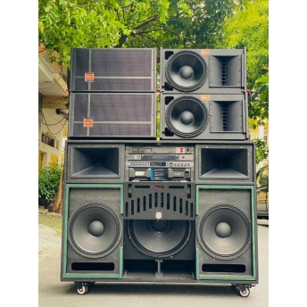 Loa Điện Bạch Hổ MTMAX K8000 PRO Siêu Khủng Gần 300kg Hệ Thống 13 Loa, 7 Bass lớn, Bass Chính 50cm, Công Suất Đến 2000W Trang Bị Quản Lý Nguồn, Micro, Vang, Cục Đẩy