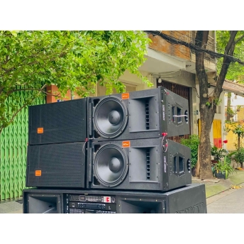 Loa Điện Bạch Hổ MTMAX K8000 PRO Siêu Khủng Gần 300kg Hệ Thống 13 Loa, 7 Bass lớn, Bass Chính 50cm, Công Suất Đến 2000W Trang Bị Quản Lý Nguồn, Micro, Vang, Cục Đẩy