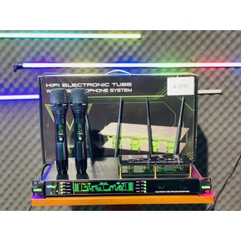 Micro Bóng Tube Cao Cấp MTMAX M2Pro, Bắt Sóng Xa Đến 120 Mét Tần Số UHF Cực Cao UHF 640-690 MHz Cùng Công Nghệ Cảm Biến Tự Ngắt Hiện Đại, Thiết Kế Sang Trọng Khi Setup Mọi Không Gian 