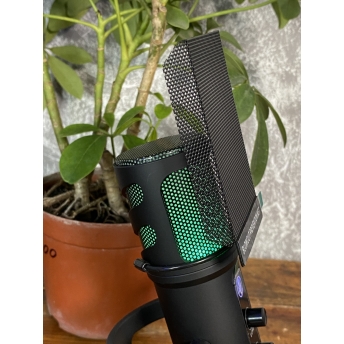 Micro MTMAX MAX05 PRO, Micro thu âm tích hợp đèn RGB