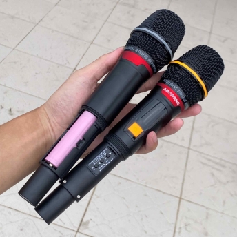 Loa Màn Hình MTMAX X2 PRO - 7 Đường Tiếng Karaoke Cùng Màn Hình Android Hiện Đại