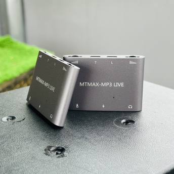 Box Sạc LiveStream MTMAX MP3 LIVE - Hỗ Trợ Vừa Livestream Vừa Sạc Cho IOS, ANDROID , Chất Liệu Bền Bỉ Nhẹ Nhàng, Thiết Kế Nhỏ Gọn Hỗ Trợ Livestream Nhiều Nền Tảng.