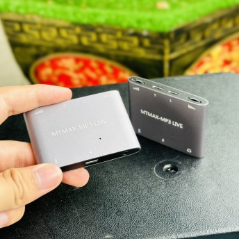 Box Sạc LiveStream MTMAX MP3 LIVE - Hỗ Trợ Vừa Livestream Vừa Sạc Cho IOS, ANDROID , Chất Liệu Bền Bỉ Nhẹ Nhàng, Thiết Kế Nhỏ Gọn Hỗ Trợ Livestream Nhiều Nền Tảng.