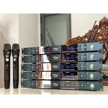 Micro Đầu Thu Cao Cấp Chính Hãng MTMAX UGX82Plus Sóng UHF, Chất Âm Trong Trẻo, Chi Tiết Sáng Bảo Hành 12 Tháng