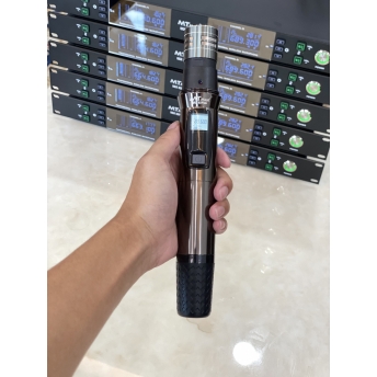 Micro Đầu Thu Cao Cấp Chính Hãng MTMAX UGX82Plus Sóng UHF, Chất Âm Trong Trẻo, Chi Tiết Sáng Bảo Hành 12 Tháng