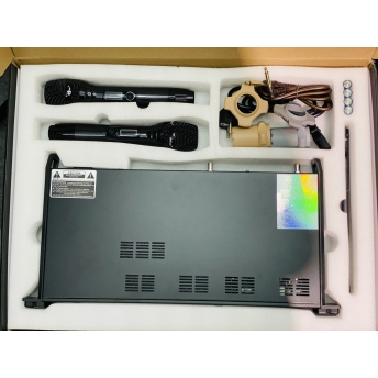 Micro Bóng Tube Cao Cấp MTMAX M1Pro, Bắt Sóng Xa Đến 120 Mét Tần Số UHF Cực Cao UHF 640-690 MHz Cùng Công Nghệ Cảm Biến Tự Ngắt Hiện Đại, Thiết Kế Sang Trọng Khi Setup Mọi Không Gian 
