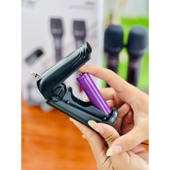 Micro Không Dây Cao Cấp MTMAX H2PRO - Cao Cấp Với Khả Năng Pin Nam Châm Hút Tự Động Sạc. Khả Năng Bắt Sóng Cao 50 - 100M, Chuyên Dùng Cho Karaoke Gia Đình, Phòng Trà, Quán Bar, Bảo Hành 12 Tháng