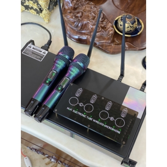 Micro Bóng Tube Cao Cấp MTMAX M1Pro, Bắt Sóng Xa Đến 120 Mét Tần Số UHF Cực Cao UHF 640-690 MHz Cùng Công Nghệ Cảm Biến Tự Ngắt Hiện Đại, Thiết Kế Sang Trọng Khi Setup Mọi Không Gian 