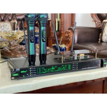 Micro Bóng Tube Cao Cấp MTMAX M2Pro, Bắt Sóng Xa Đến 120 Mét Tần Số UHF Cực Cao UHF 640-690 MHz Cùng Công Nghệ Cảm Biến Tự Ngắt Hiện Đại, Thiết Kế Sang Trọng Khi Setup Mọi Không Gian 