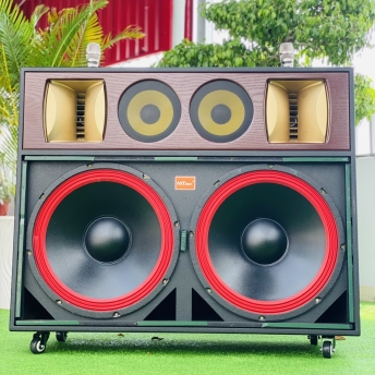 Loa Kéo Cao Cấp MTMAX E5PRO, Trang Bị Bass Đôi 50, 2 Trung, 2 Treble, Công Suất Mạnh Mẽ 1300W, Kèm 2 Micro Không Dây Đa Năng, Chống Hú, Bảo Hành 12 Tháng