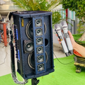 Loa Xách Tay Bluetooth HD 2288, Hệ Thống 2 Bass Đôi 16, 6 Treble, 1 Trung, Công Suất Cực Đại 300W, Âm Thanh Mạnh Mẽ, Chất Âm Trong, Kèm 2 Micro Không Dây Chống Hú, Bắt Sóng Nhạy, Hút Âm Tốt