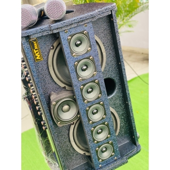 Loa Xách Tay Bluetooth HD 2288, Hệ Thống 2 Bass Đôi 16, 6 Treble, 1 Trung, Công Suất Cực Đại 300W, Âm Thanh Mạnh Mẽ, Chất Âm Trong, Kèm 2 Micro Không Dây Chống Hú, Bắt Sóng Nhạy, Hút Âm Tốt