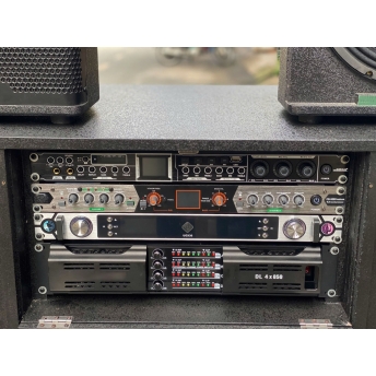 Loa Kéo Karaoke Cao Cấp MTMAX BK688 Pro, Công Suất Mạnh Mẽ 2000W, Hệ Thống Loa Chính Bass 50, 4 Loa 30, 2 Treble, Loa Vệ Tinh Bass 30, Đi Kèm 2 Micro Không Dây Chống Hú, Rè, Phù Hợp Không Gian Giải Trí Lớn, Phòng Trà, Quán Cà Phê Sân Vườn