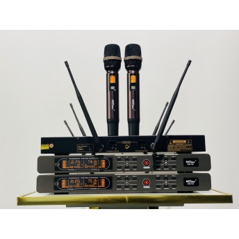 Micro Đầu Thu Cao Cấp Chính Hãng MTMAX UGX125 Sóng UHF, Chất Âm Sáng, Bắt Âm Tốt, Sơn Phủ Nano Chất Lượng Cao, Bắt Sóng Xa Trên 30m, Phù Hợp Giải Trí Đa Chức Năng