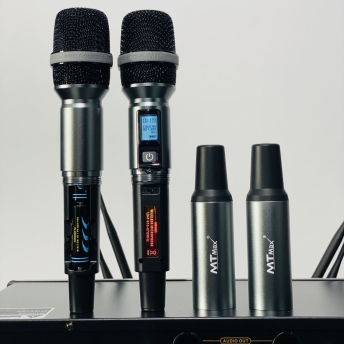 Micro Đầu Thu Cao Cấp Chính Hãng MTMAX UGX122 Sóng UHF, Chất Âm Trong Trẻo, Sơn Phủ Nano Chất Lượng Cao