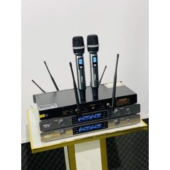 Micro Đầu Thu Cao Cấp Chính Hãng MTMAX UGX122 Sóng UHF, Chất Âm Trong Trẻo, Sơn Phủ Nano Chất Lượng Cao
