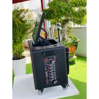 Loa Màn Hình Cao Cấp MTMAX 261 Pro Bass 26, 2 Trung, 2 Treble, Màn Hình 18 Inch, Công Suất Mạnh Mẽ Lên Đến 400W, Kèm 2 Micro Không Dây Bắt Sóng Xa
